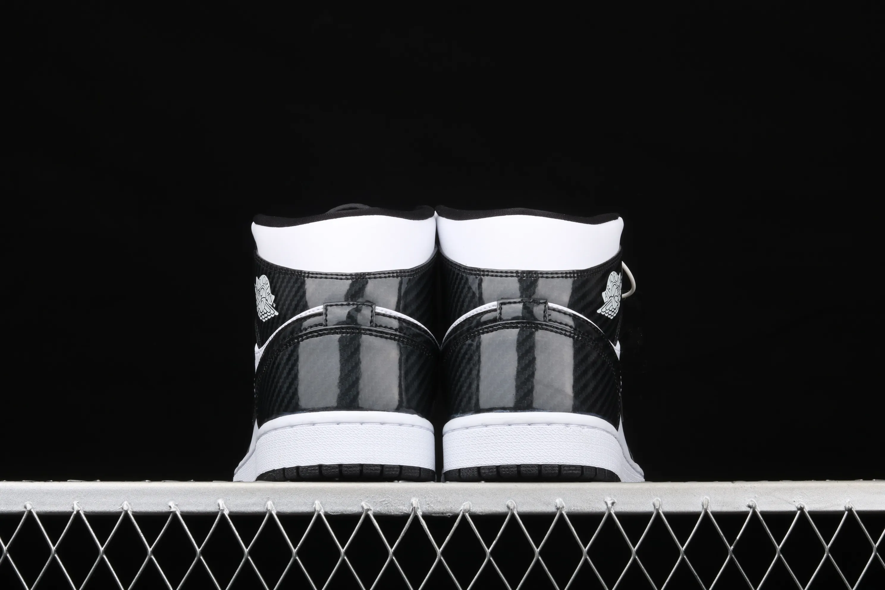 All Categories Air Jordan Jordan Series Basketball Shoes Air Jordan 1 Mid Air Jordan 1 Mid "All-Star" AJ1 Joe 1 China All-Star Black and White Patent Leather Mid-top Versatile Casual Sports Shoes DD1649-001